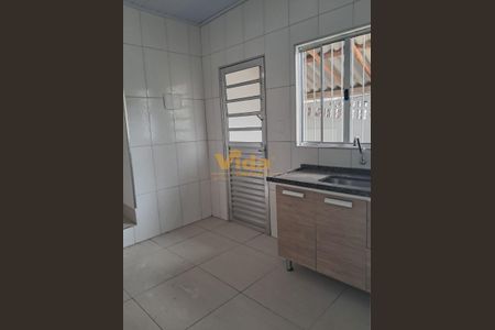 8_photo/94ceffb4d5.31b814cc611d1a2f-ATLAS-0ddca0df-32a1-4d94-8381-b97ce928657f.jpg de casa para alugar com 1 quarto, 60m² em Km 18, Osasco