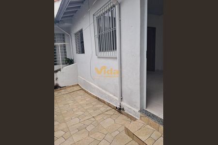 10_photo/94ceffb4d5.31b814cc611d1a2f-ATLAS-b84c4100-c11d-45cc-8884-ccafd78c0e5a.jpg de casa para alugar com 1 quarto, 60m² em Km 18, Osasco
