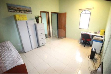 10_photo/94ceffb4dd.a5b61410c387fb0a-ATLAS-3f0d8dc4-2283-44f1-a1ad-73055e9c33d9.jpg de casa à venda com 4 quartos, 250m² em Km 18, Osasco