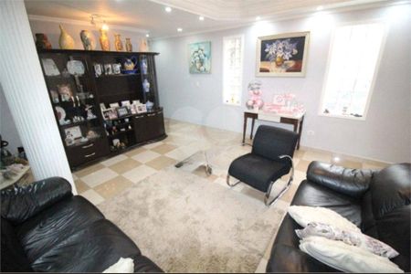 11_photo/94ceffb4dd.a5b61410c387fb0a-ATLAS-473c2e8a-3102-46f7-a359-e9958e69b29a.jpg de casa à venda com 4 quartos, 250m² em Km 18, Osasco