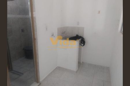 9_photo/94ceffb883.10655cb5bd00a8f7-ATLAS-e45f3dd5-a440-4070-bece-fa29536ce0e9.jpg de casa para alugar com 1 quarto, 40m² em Jardim Roberto, Osasco