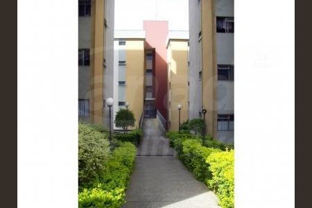 6_photo/94ceffb8cf.4a7708b419391496-ATLAS-5fff948a-8445-4745-9227-2f55e8c874c8.jpg de casa à venda com 3 quartos, 225m² em Jardim Roberto, Osasco