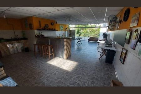 9_photo/94ceffba0b.4b82c41fd16be7ad-ATLAS-fd47332a-cab3-4742-bbef-ab4baaedc631.jpg de casa à venda com 3 quartos, 450m² em Pestana, Osasco