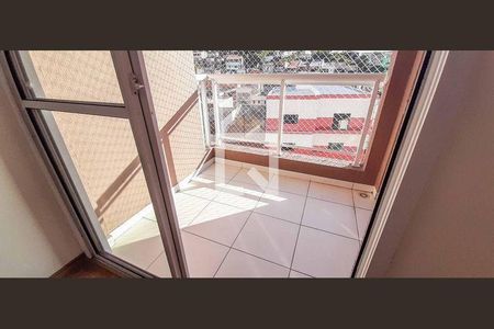 8_photo/94ceffbdd7.cc6ad76d0661a737-ATLAS-50effb6f-9660-43f2-b132-385722fc22c8.jpg de apartamento à venda com 2 quartos, 50m² em Jardim Roberto, Osasco