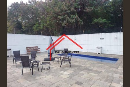 3_photo/94ceffbde9.12afc100e06ce8c2-ATLAS-7d1377b2-d524-4969-9b76-e4f1c42b9f62.jpg de apartamento à venda com 2 quartos, 55m² em Jardim Roberto, Osasco