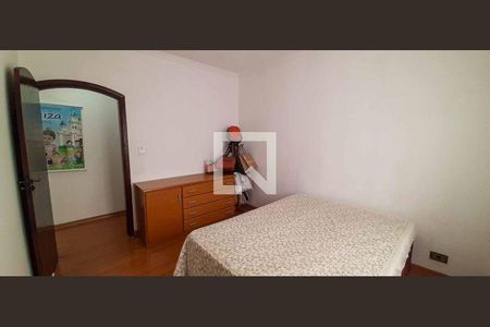 6_photo/94ceffbe2d.206353ecc2220d31-ATLAS-21bb2346-64f1-489f-8e91-2bc99ca388c6.jpg de casa à venda com 3 quartos, 180m² em Jardim Roberto, Osasco