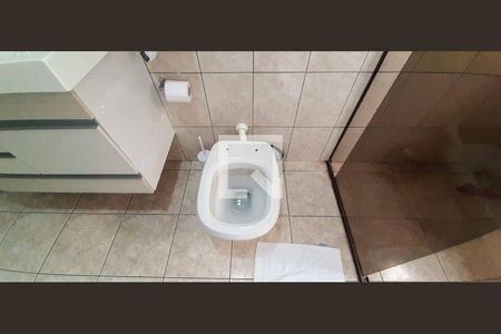 8_photo/94ceffbe2d.206353ecc2220d31-ATLAS-8acb8fc9-c535-4700-a16d-a59f12f28cd0.jpg de casa à venda com 3 quartos, 180m² em Jardim Roberto, Osasco