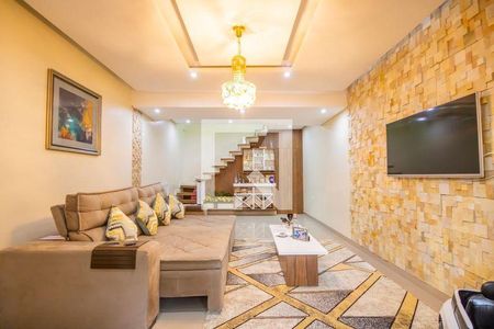 4_photo/94ceffbe5d.3c190a715a9dad8e-ATLAS-48684bfe-bcab-41c9-9d6b-c9a0f4c14f9b.jpg de casa à venda com 3 quartos, 350m² em Jardim Roberto, Osasco