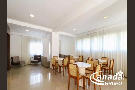 7_photo/94ceffbe8f.2e2948c3fbe1482b-ATLAS-8260a61b-c095-4e18-9547-acf033df37f9.jpg de apartamento à venda com 2 quartos, 49m² em Jardim Roberto, Osasco