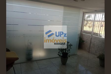 2_photo/94ceffc0e1.d8f1d4e0d8058186-ATLAS-d8ac72f1-3613-4684-9666-fd18a49647a4.jpg de casa à venda com 3 quartos, 125m² em São Pedro, Osasco