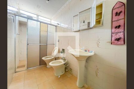 4_photo/94ceffc105.2d257ce0050a8e83-ATLAS-4a60f6ff-2c18-4f6d-9ec8-0ec8c2db4290.jpg de casa à venda com 4 quartos, 250m² em Jardim Roberto, Osasco