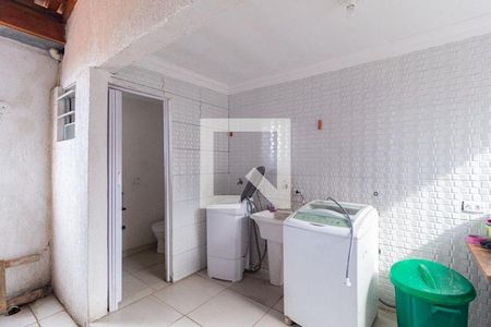 12_photo/94ceffc2cb.b8a9f91cb517b5ed-ATLAS-cbbedeee-d786-4d01-9e5c-b3236f5fe1a7.jpg de casa à venda com 3 quartos, 150m² em Bandeiras, Osasco