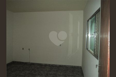 8_photo/94ceffc6b7.f861ecc718bdcbd7-ATLAS-01fbad59-7569-4331-ba2a-173663ed9ad9.jpg de casa à venda com 5 quartos, 350m² em Jardim Roberto, Osasco