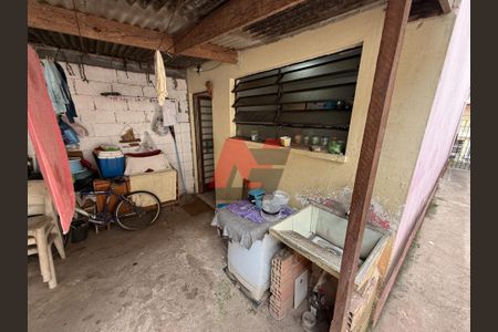 6_photo/94ceffc8e5.6bc6d6e3d41508d6-ATLAS-4203f398-4e5e-4122-9810-69ac02e698da.jpg de casa à venda com 2 quartos, 90m² em Cidade das Flores, Osasco