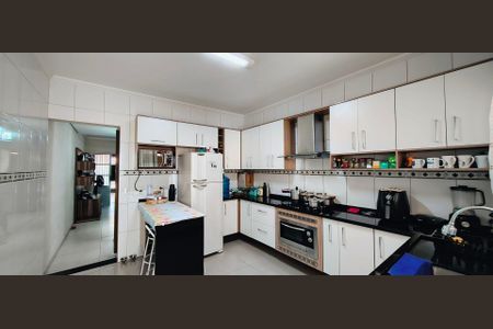 18_photo/94ceffcdfd.49c40a4e0c1b1036-ATLAS-4c41017d-7da3-4c80-8ca9-3108e1441282.jpg de casa à venda com 3 quartos, 70m² em São Pedro, Osasco