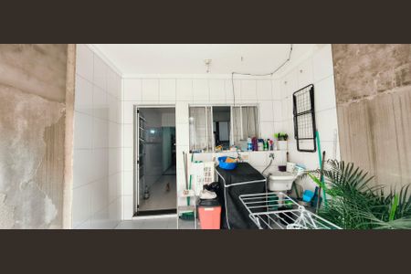 19_photo/94ceffcdfd.49c40a4e0c1b1036-ATLAS-5c5b2091-d944-4e77-90af-3d290c7b1959.jpg de casa à venda com 3 quartos, 70m² em São Pedro, Osasco