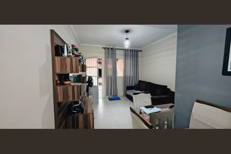 5_photo/94ceffcdfd.49c40a4e0c1b1036-ATLAS-662226b8-c694-45bc-8fc2-32faa1762741.jpg de casa à venda com 3 quartos, 70m² em São Pedro, Osasco