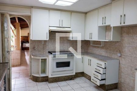 2_photo/94ceffcea3.06d0e82101a84137-ATLAS-2c03c925-59f8-42ce-b70c-396e15d4d3ca.jpg de casa à venda com 3 quartos, 180m² em São Pedro, Osasco