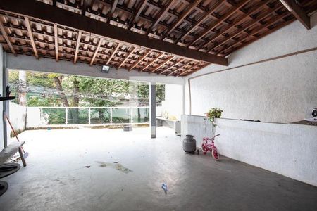 5_photo/94ceffcf8f.206353ecc2220d31-ATLAS-9e803436-28e3-4e62-ba90-c1360b14f8bf.jpg de casa à venda com 3 quartos, 482m² em São Pedro, Osasco