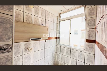 7_photo/94ceffd379.ceff8192393c33de-ATLAS-e83bca7e-c1df-472d-aa21-8efc1bc2a065.jpg de apartamento à venda com 3 quartos, 52m² em Conjunto Habitacional Presidente Castelo Branco, Carapicuíba