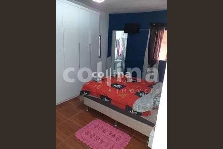 7_photo/94ceffd66b.ceff8192393c33de-ATLAS-d04eb4b1-a3e9-4022-a228-6430279b24b2.jpg de casa à venda com 2 quartos, 147m² em Jardim Rosa Maria, Carapicuíba