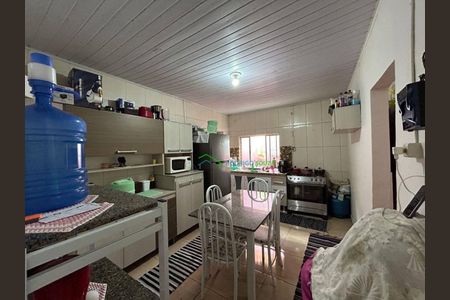 3_photo/94ceffd685.05acccb2dbb53537-ATLAS-870fdf0a-8fde-4758-90c0-6a3fa672b5d5.jpg de casa à venda com 5 quartos, 222m² em Jardim Cecilia Cristina, Carapicuíba