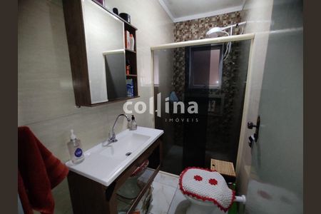 4_photo/94ceffd6b9.ceff8192393c33de-ATLAS-8e6fc5ee-0f6f-4cc6-9b22-b7897d6fc0b4.jpg de casa à venda com 3 quartos, 150m² em Jardim Cecilia Cristina, Carapicuíba