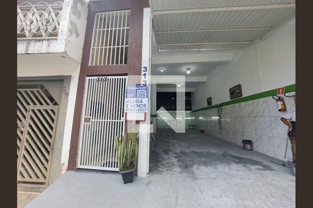 5_photo/94ceffdd5f.fad97a88a53e9b6a-ATLAS-38254f93-7855-4c25-aa13-3d254c3f0e6f.jpg de casa à venda com 3 quartos, 270m² em Bandeiras, Osasco