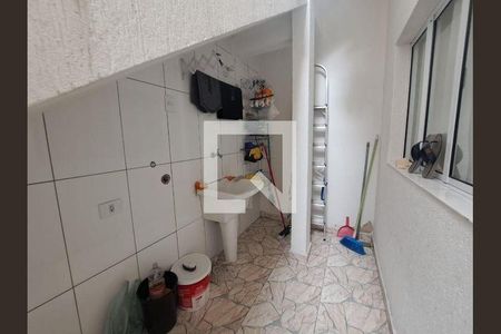 10_photo/94ceffdd5f.fad97a88a53e9b6a-ATLAS-76f8c2ff-4121-4282-acb3-c958f5e50317.jpg de casa à venda com 3 quartos, 270m² em Bandeiras, Osasco