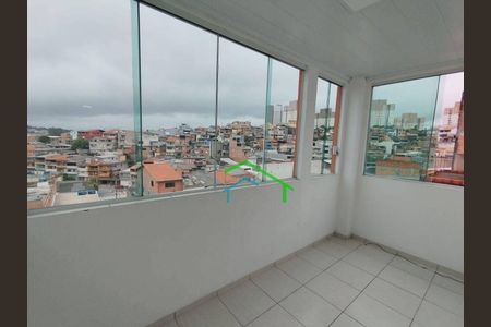 12_photo/94ceffdf07.a5859c613611d718-ATLAS-5cae6367-c5da-410b-8d89-c592236ecc6a.jpg de casa à venda com 7 quartos, 415m² em Parque Jandaia, Carapicuíba