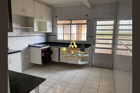 7_photo/94ceffe7f3.2f15d505e37c7ac5-ATLAS-35c16a13-662f-430c-bcb2-928fb244eca5.jpg de casa para alugar com 2 quartos, 140m² em Bandeiras, Osasco