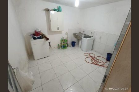 5_photo/94ceffea8b.a824f5d462c04ebd-ATLAS-c7e37a9d-7170-417f-bba3-a81ede86a4de.jpg de casa à venda com 3 quartos, 125m² em Padroeira, Osasco