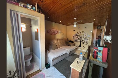 2_photo/94ceffedcf.ceff8192393c33de-ATLAS-08746c63-efcf-4eb2-affd-f815a86b332c.jpg de casa à venda com 2 quartos, 60m² em Jardim Nogueira, Osasco