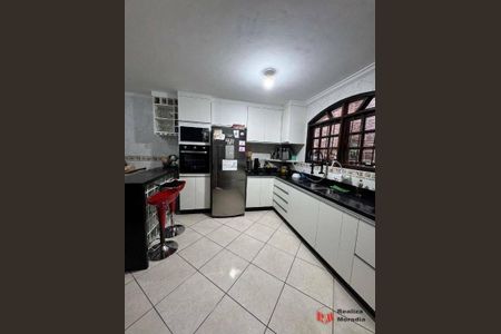 5_photo/94cefff057.681f196f975741fe-ATLAS-01030a0b-7eb0-4d66-9b4e-12e2719beaec.jpg de casa à venda com 3 quartos, 215m² em Metalúrgicos, Osasco