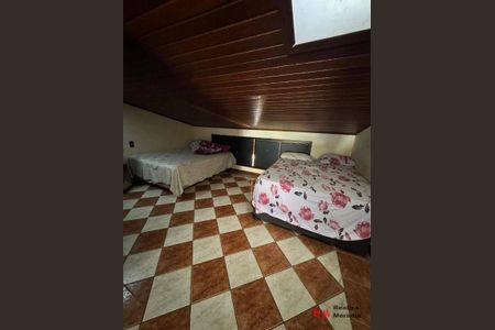 6_photo/94cefff057.681f196f975741fe-ATLAS-4bb9de08-6fc3-4975-8aef-031cffc2bdb2.jpg de casa à venda com 3 quartos, 215m² em Metalúrgicos, Osasco