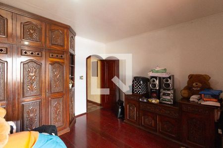 11_photo/94cefff2c5.82dd4e4a8c5e9f42-ATLAS-4197136d-efab-44ba-a6c8-8350e27dc3cc.jpg de casa à venda com 4 quartos, 375m² em Veloso, Osasco