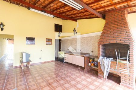 8_photo/94cefff2c5.82dd4e4a8c5e9f42-ATLAS-7f901998-624c-48a9-ad97-9fa071847df8.jpg de casa à venda com 4 quartos, 375m² em Veloso, Osasco