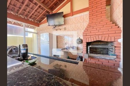 12_photo/94cefff2d9.8e927f3430f5a69c-ATLAS-587d6ec6-6bff-497e-9fb2-47a73cdb8635.jpg de casa à venda com 4 quartos, 280m² em Veloso, Osasco