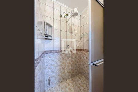 25_photo/94cefff2d9.8e927f3430f5a69c-ATLAS-59c90f2f-d017-41fd-9cb2-42d5c5ef516b.jpg de casa à venda com 4 quartos, 280m² em Veloso, Osasco