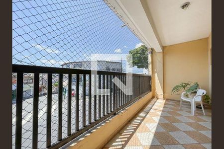 5_photo/94cefff2d9.8e927f3430f5a69c-ATLAS-760c238d-da88-462d-bab4-35ffe8e1b57b.jpg de casa à venda com 4 quartos, 280m² em Veloso, Osasco