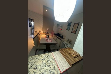 4_photo/94cf00016b.ff0e424256b683cf-ATLAS-b3215f9f-fb6e-4256-84d6-9182cb294fe5.jpg de casa à venda com 3 quartos, 95m² em Jardim Marilu, Carapicuíba