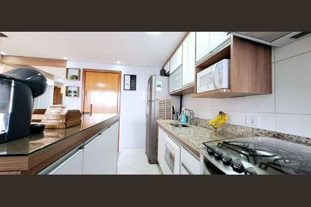 3_photo/94cf000497.9fde2b1beaf38236-ATLAS-0edda5f6-5a11-4555-b3a2-65ff711f3d62.jpg de apartamento à venda com 3 quartos, 61m² em Jardim Marilu, Carapicuíba