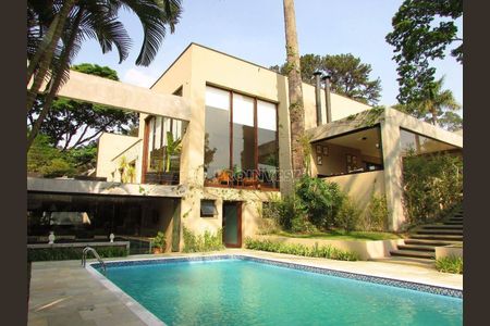 10_photo/94cf000743.ae537c11cfa6cc3a-ATLAS-b8f3b7c4-7be9-40a0-a8e8-652209dc9dcc.jpg de casa à venda com 4 quartos, 1000m² em Chácara do Refúgio, Carapicuíba