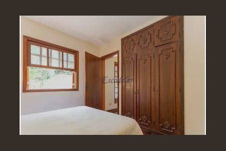 11_photo/94cf0007cb.0f81dd1a9a4f6ffb-ATLAS-08213fc4-8980-4347-947f-e913a3e346f4.jpg de casa para alugar com 7 quartos, 450m² em Chácara Granja Velha, Carapicuíba