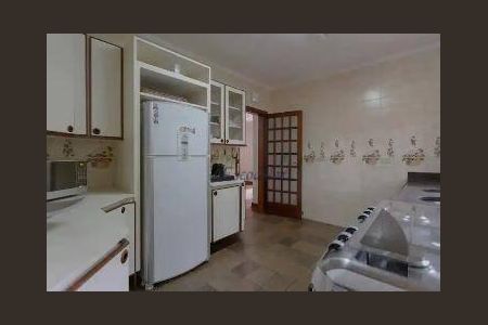 73_photo/94cf0007cb.0f81dd1a9a4f6ffb-ATLAS-4043609c-d2ce-4536-a559-d10a8038918e.jpg de casa à venda com 7 quartos, 450m² em Chácara Granja Velha, Carapicuíba
