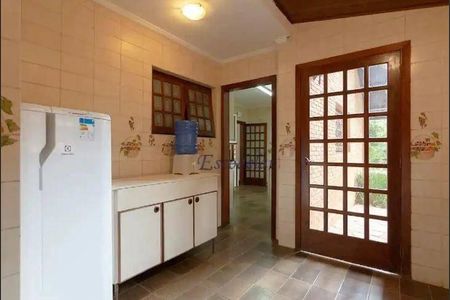 9_photo/94cf0007cb.0f81dd1a9a4f6ffb-ATLAS-66f1902f-fe0a-4aff-8419-2d4b671a513a.jpg de casa para alugar com 7 quartos, 450m² em Chácara Granja Velha, Carapicuíba