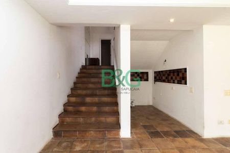 7_photo/94cf0007f7.cc80a849dbb3670d-ATLAS-31241947-0d4f-4b60-9d90-f2a9f14e4b5d.jpg de casa de condomínio à venda com 3 quartos, 456m² em Granja Viana, Cotia