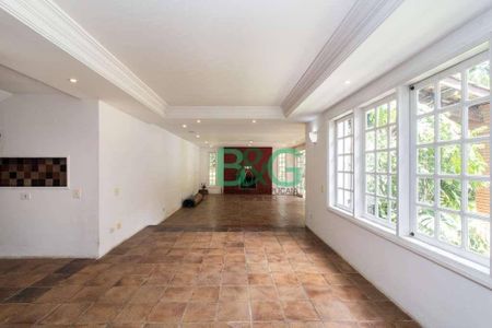 19_photo/94cf0007f7.cc80a849dbb3670d-ATLAS-3f4fbf50-e930-4b35-971b-ca208d98299d.jpg de casa de condomínio à venda com 3 quartos, 456m² em Granja Viana, Cotia