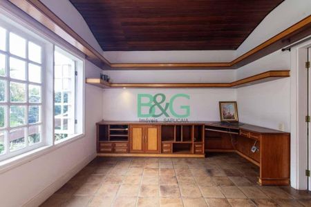 49_photo/94cf0007f7.cc80a849dbb3670d-ATLAS-ec1301ba-3e4c-484e-b4f1-e4f1a6479bdb.jpg de casa de condomínio à venda com 3 quartos, 456m² em Granja Viana, Cotia