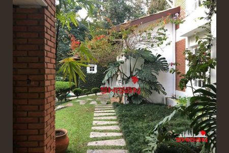 5_photo/94cf0007f7.cc80a849dbb3670d-ATLAS-fa6928e9-4e2b-4b3b-bba6-29082673a9e7.jpg de casa de condomínio à venda com 5 quartos, 500m² em Granja Viana, Cotia